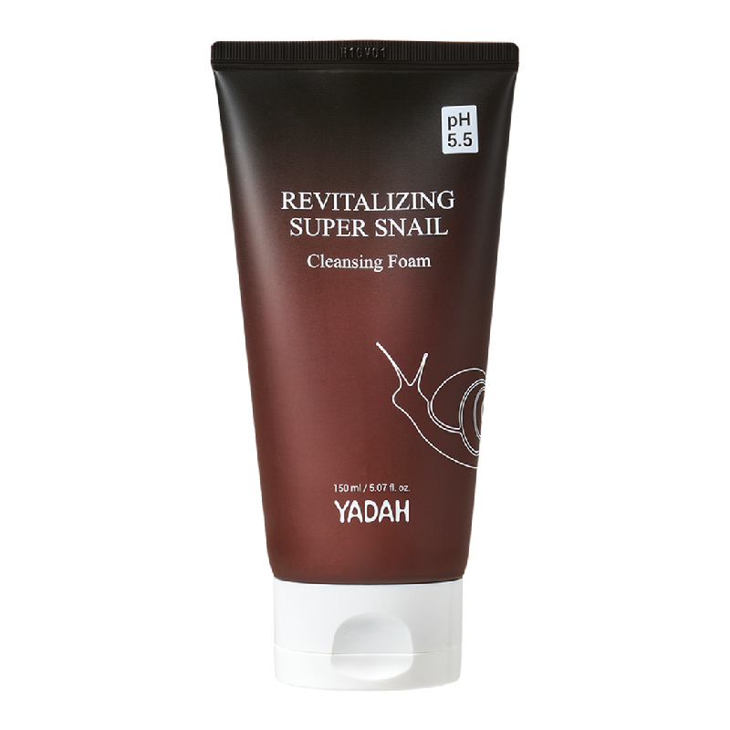 Spumă de curățare facială Revitalizing Super Snail Cleansing, 150 ml, Yadah