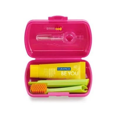 Set de călătorie Curaprox magenta