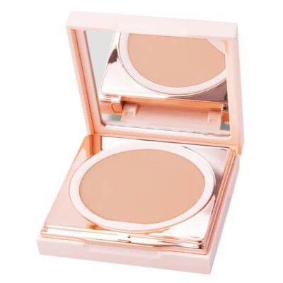 Fondul de ten compact Defence colour second skin n501 sable